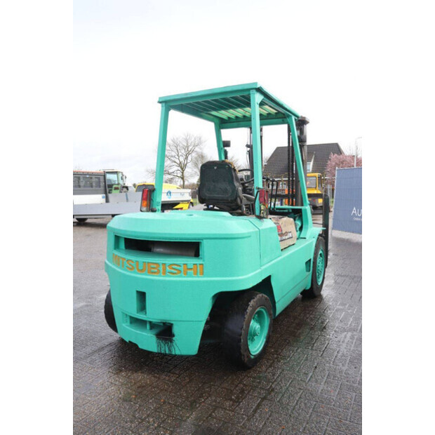 MITSUBISHI FD35-46504868