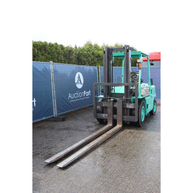 MITSUBISHI FD35-46504871