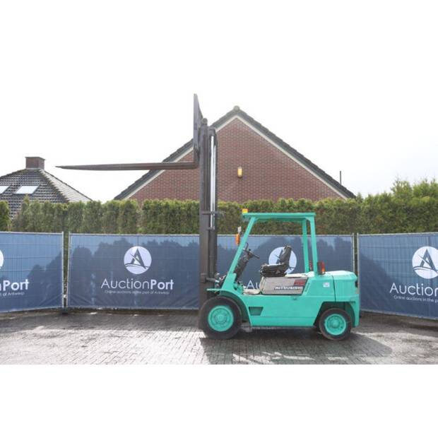 MITSUBISHI FD35-46504893