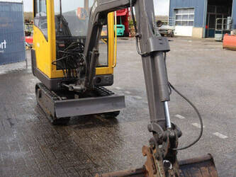 2000-volvo-261-1441553-46504902