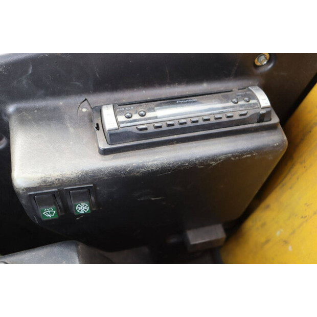 2000 فولفو 261-46504925