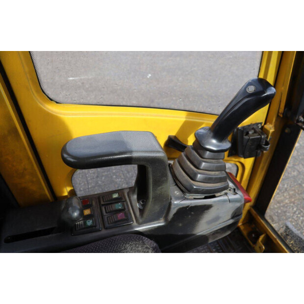 2000 فولفو 261-46504927