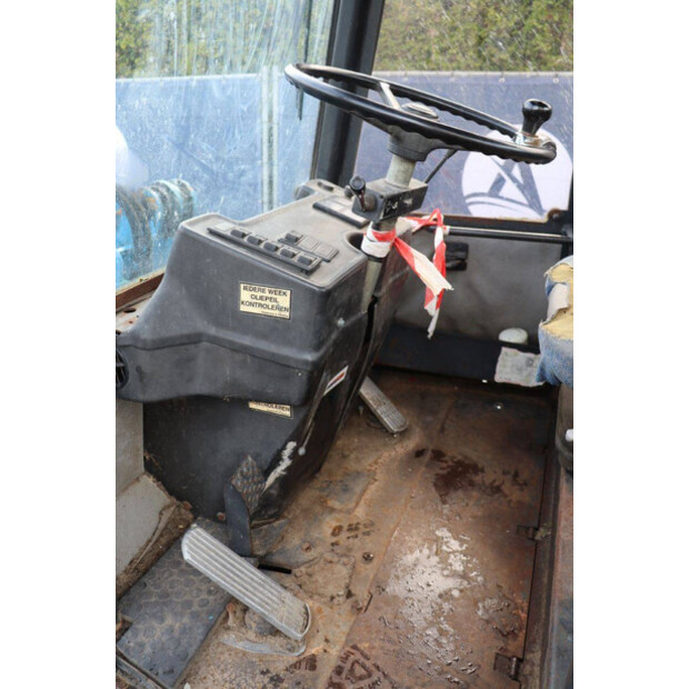 1994 احلامن AL7-46504976