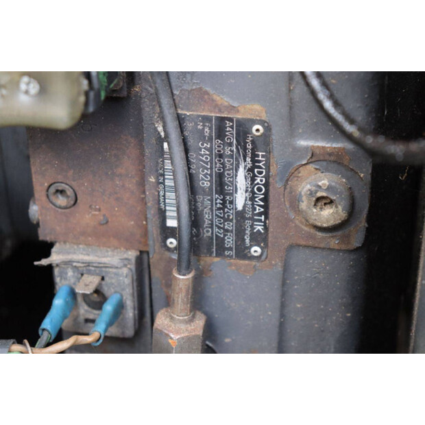 1994 احلامن AL7-46504988