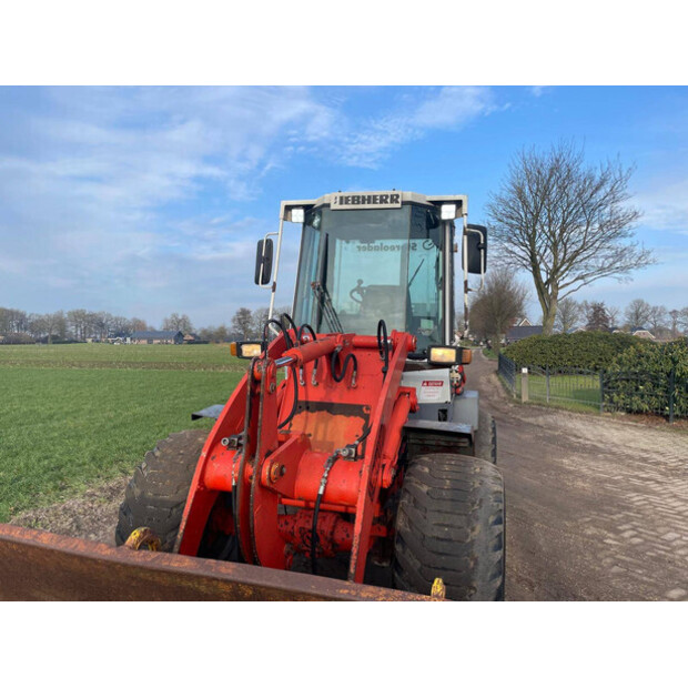 1999 ليبهير L507-46505003