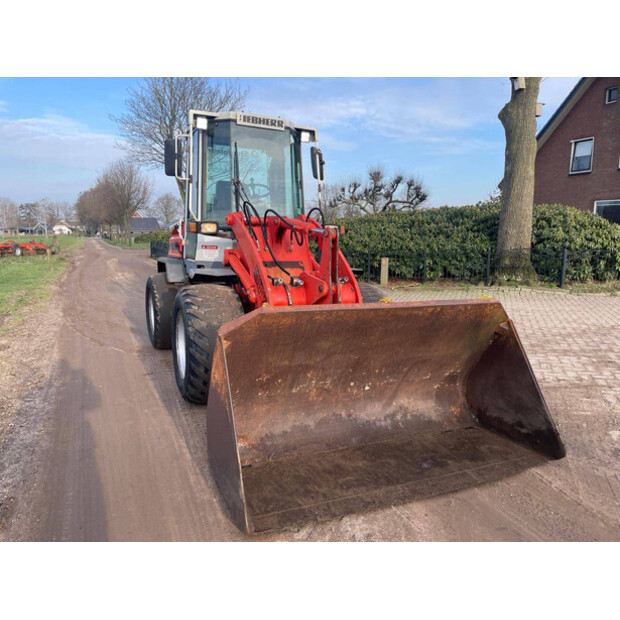 1999 ليبهير L507-46505007