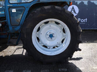 1984-ford-4610-46505098