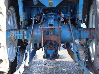 1984-ford-4610-46505100