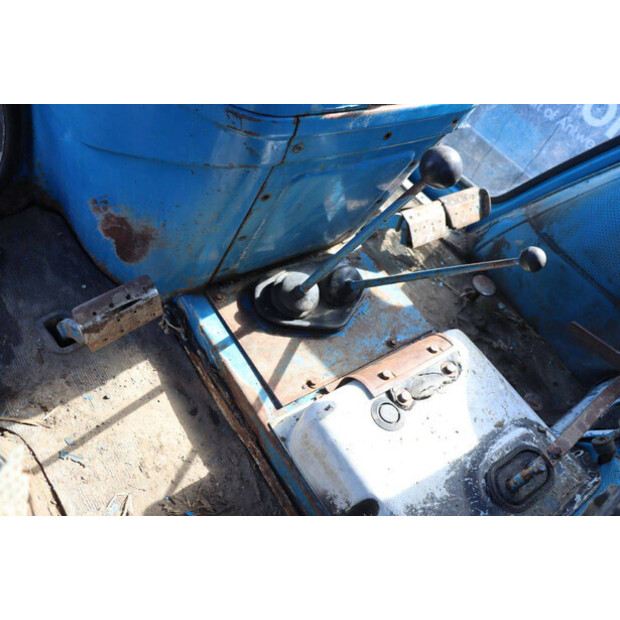 1984 Ford 4610-46505110