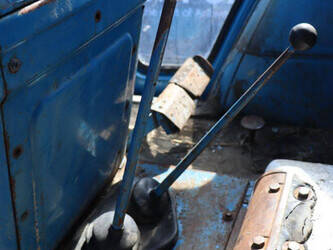 1984-ford-4610-46505111