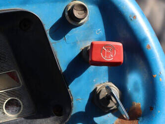 1984-ford-4610-46505114