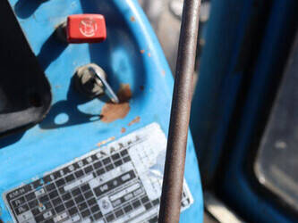 1984-ford-4610-46505117