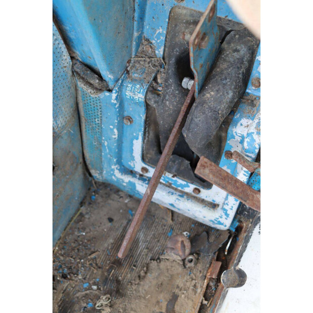 1984 Ford 4610-46505119