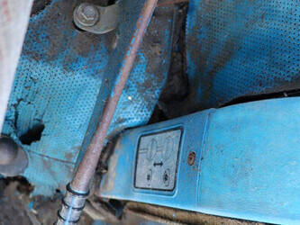 1984-ford-4610-46505121