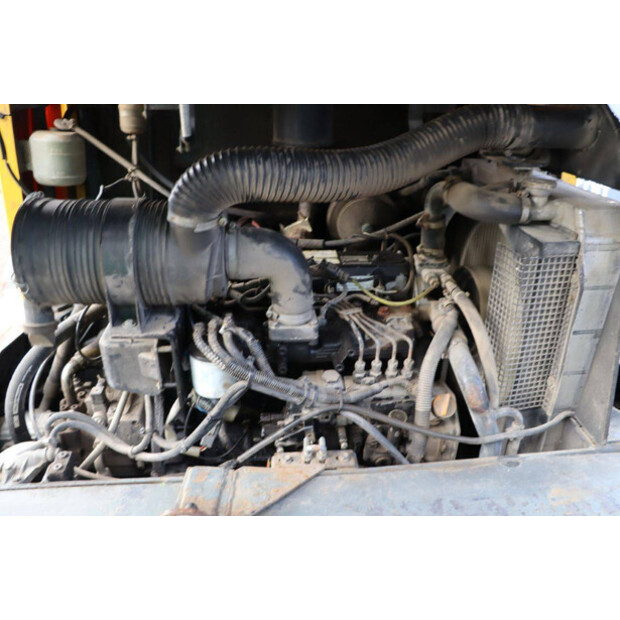 2003 Komatsu WA75-3-46505300