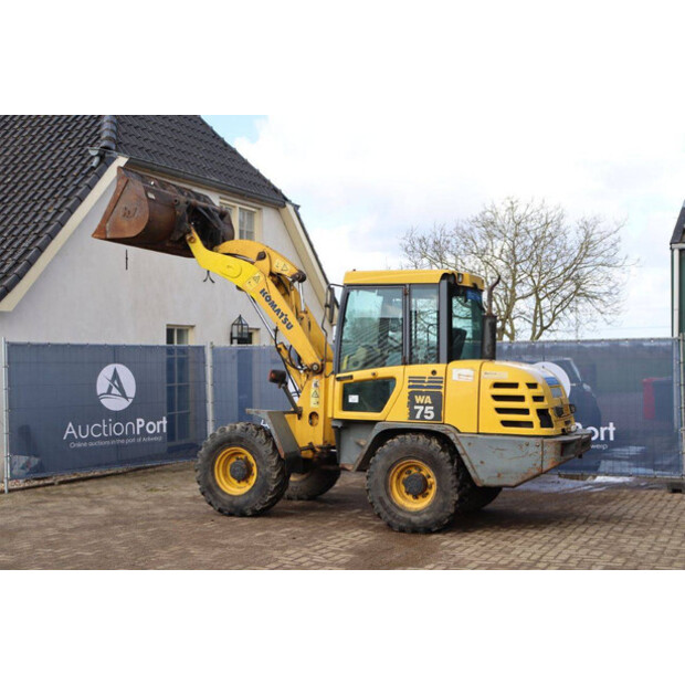 2003 Komatsu WA75-3-46505305