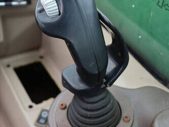 2004-john-deere-3420-46505492