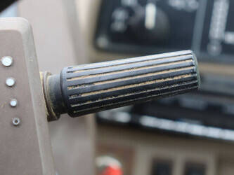 2004-john-deere-3420-46505494