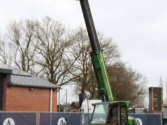 2004-john-deere-3420-46505498