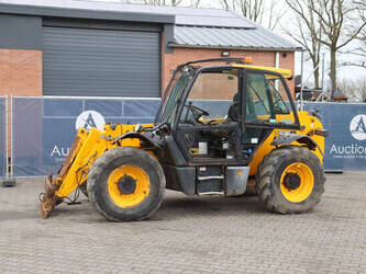 صورة ل رافعات 2017 جيه سي بي 536-70 AGRI SUPER