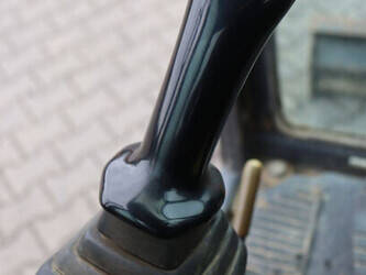 2003-case-28-cab-46505580