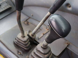 2000-new-holland-lm410-46505615