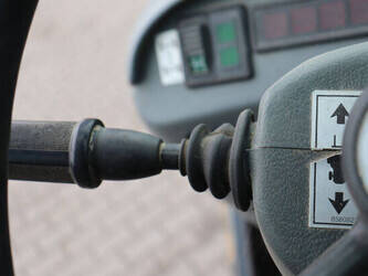 2000-new-holland-lm410-46505619