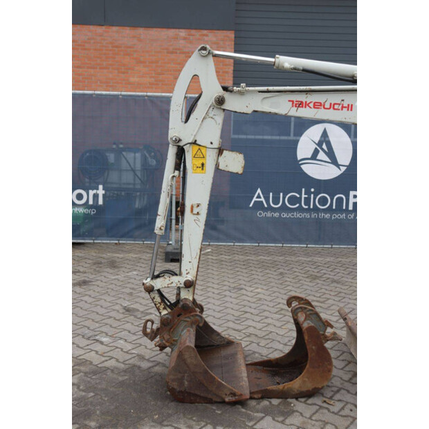 TAKEUCHI TB219-46505637