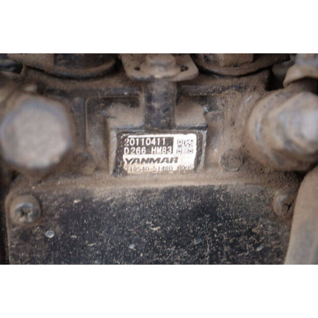 TAKEUCHI TB219-46505657