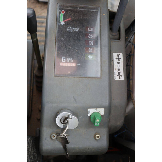 TAKEUCHI TB219-46505664