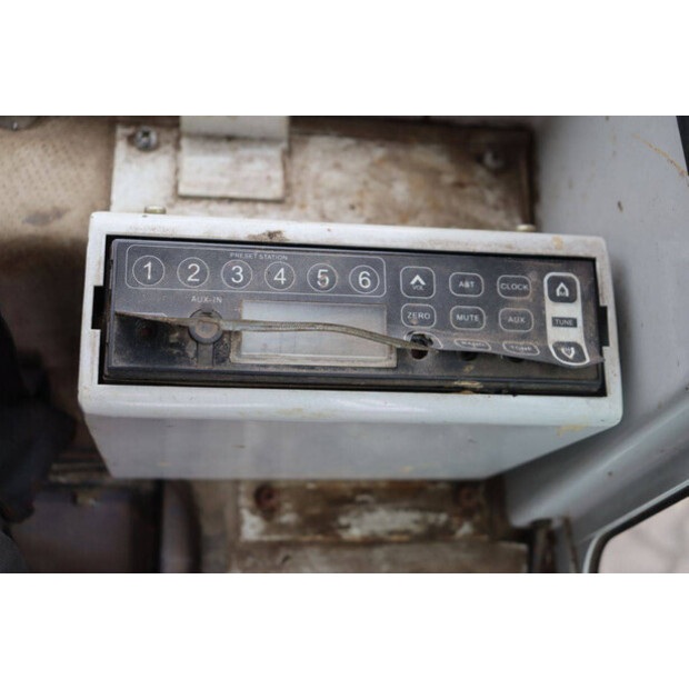 TAKEUCHI TB219-46505668