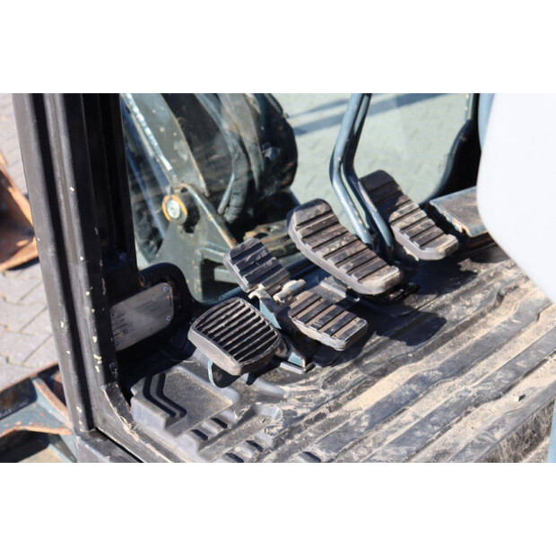 هيونداي ROBEX18-9AK-46505770