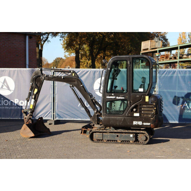 هيونداي Robex R18-9AK-46505793