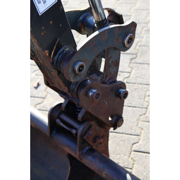 هيونداي Robex R18-9AK-46505809