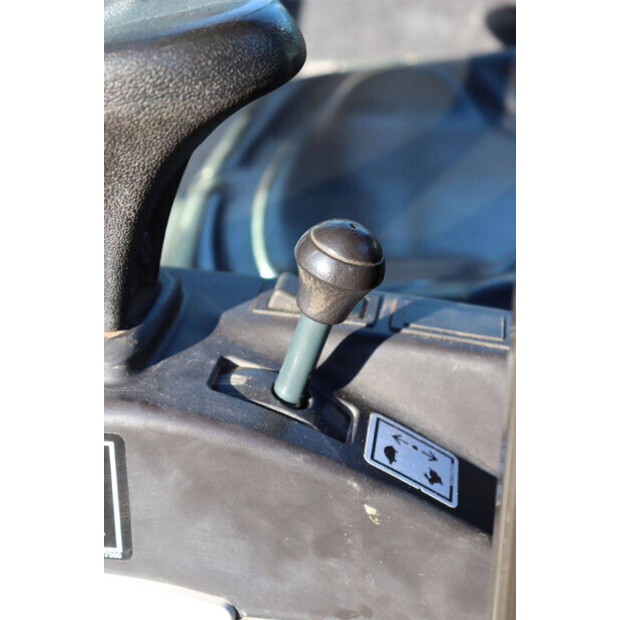 هيونداي Robex R18-9AK-46505835