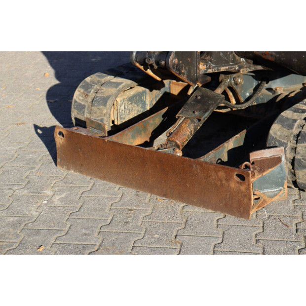 هيونداي Robex R18-9AK-46505845