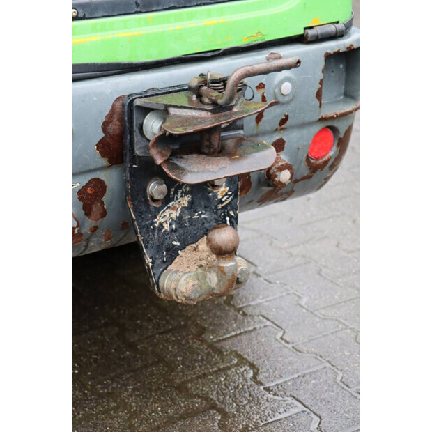 2020 GiANT G2500 X-tra HD-46506173