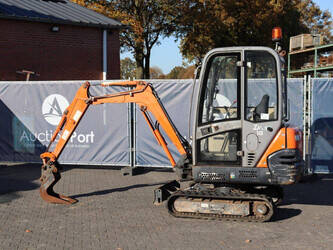 2009-hitachi-zx18-clr-1441585-46506211