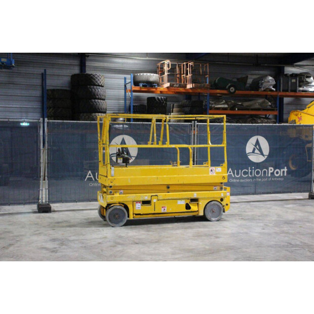 2011 هولوت COMPACT 8-46506309