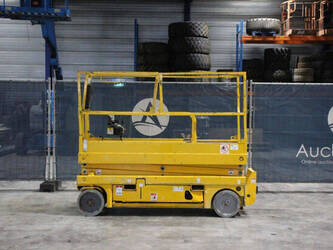 2011-haulotte-compact-8-1441589-46506310