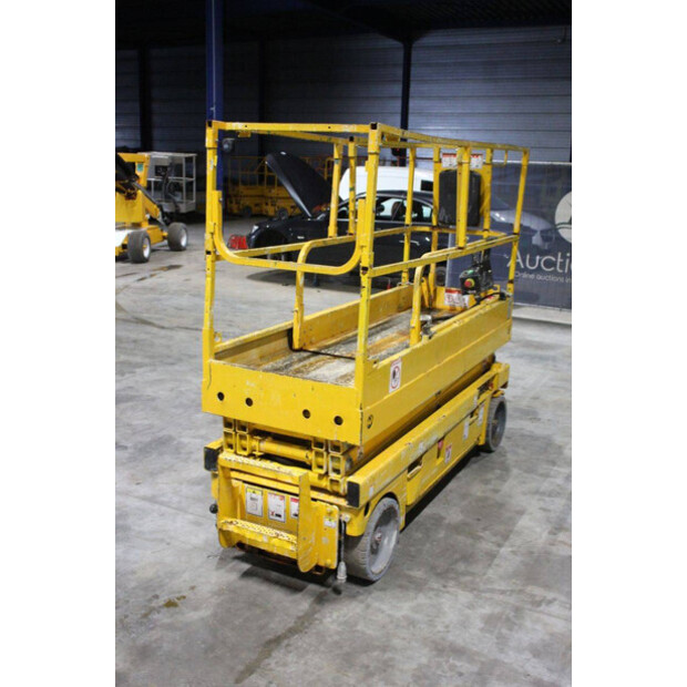 2011 هولوت COMPACT 8-46506313