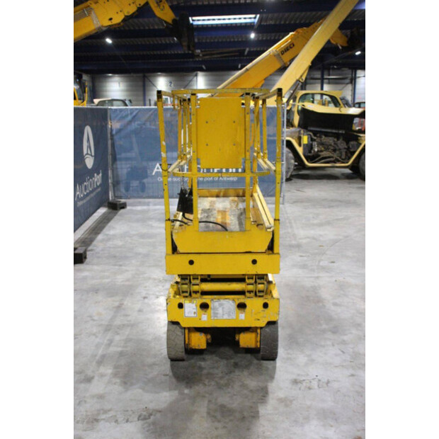 2011 هولوت COMPACT 8-46506315