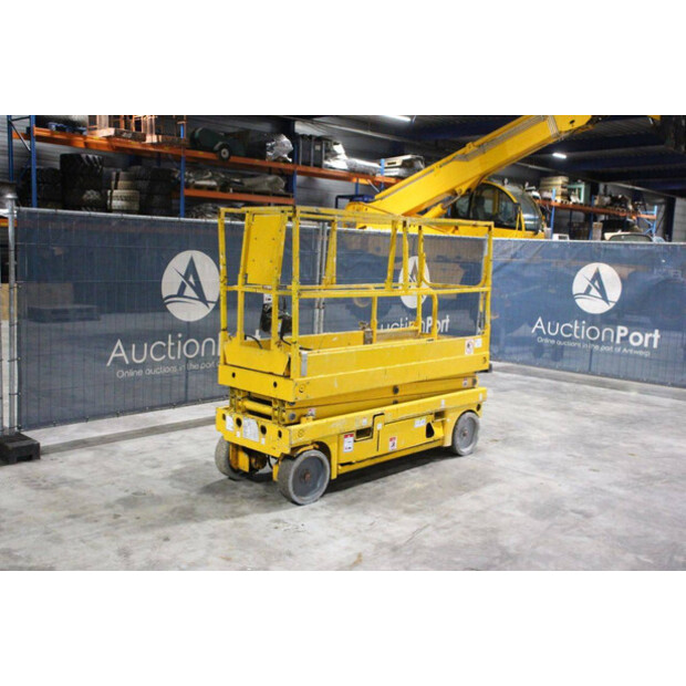 2011 هولوت COMPACT 8-46506316