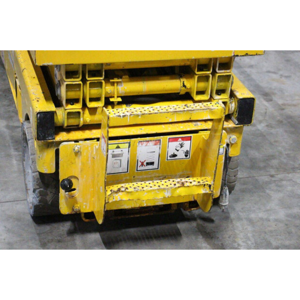 2011 هولوت COMPACT 8-46506321