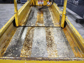 2011-haulotte-compact-8-1441589-46506323