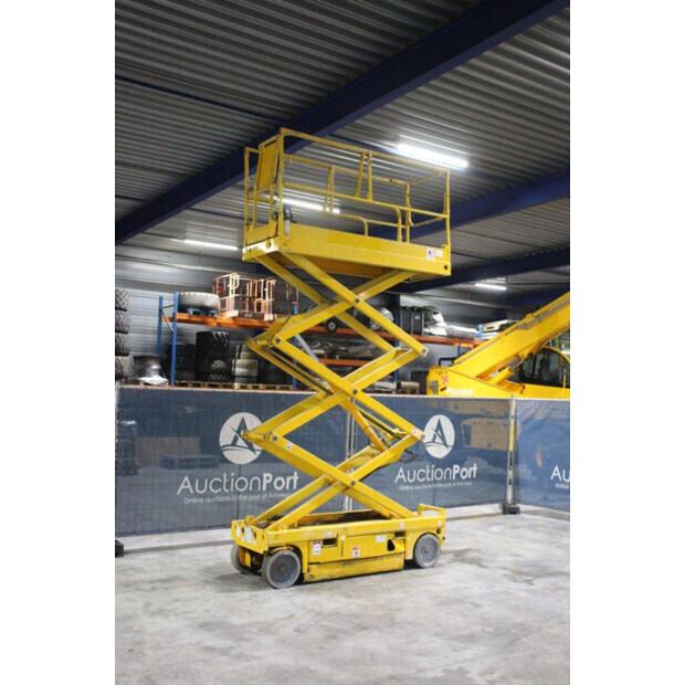 2011 هولوت COMPACT 8-46506328