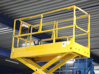 2011-haulotte-compact-8-1441589-46506332