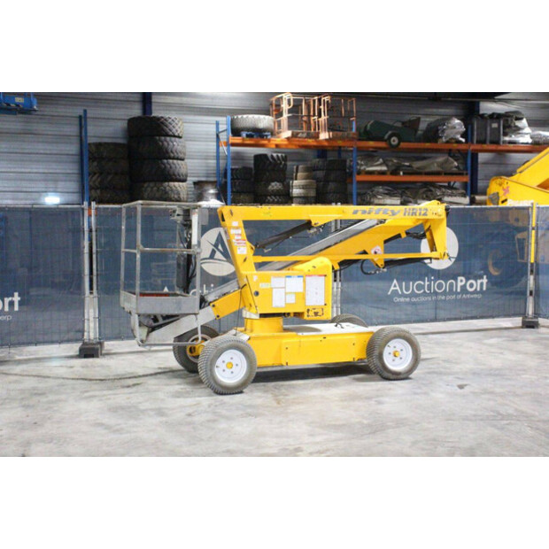 2012 نيفتيليفت HR12NE-46506342