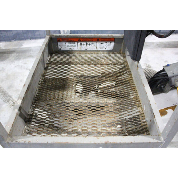 2012 نيفتيليفت HR12NE-46506353