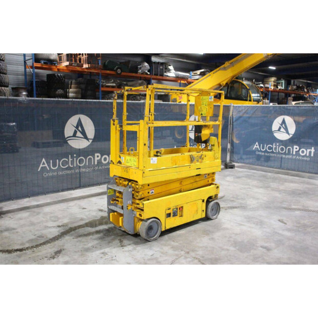 2012 Genie GS-1532-46506371